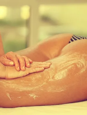DOES MASSAGING HELP CELLULITE?